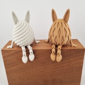 3D printede p�ske�g med h�ngende ben siddende p� tr�kant