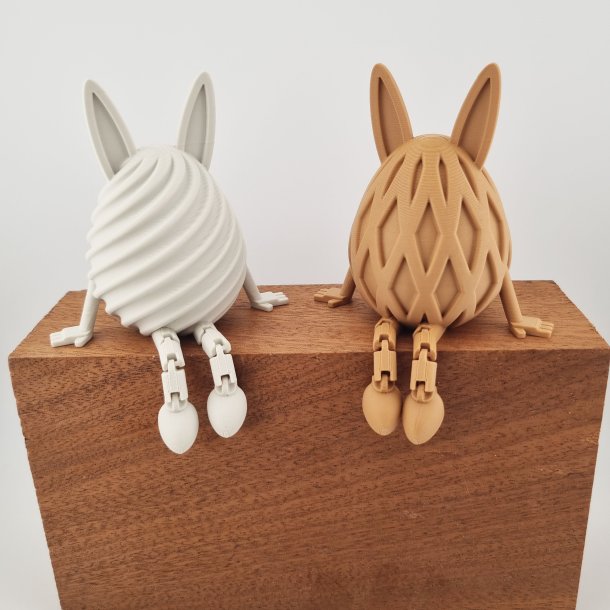 3D printede p�ske�g med h�ngende ben siddende p� tr�kant