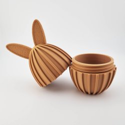 3D printet p�ske�g med kanin�rer �bnet i to dele med gevindlukning